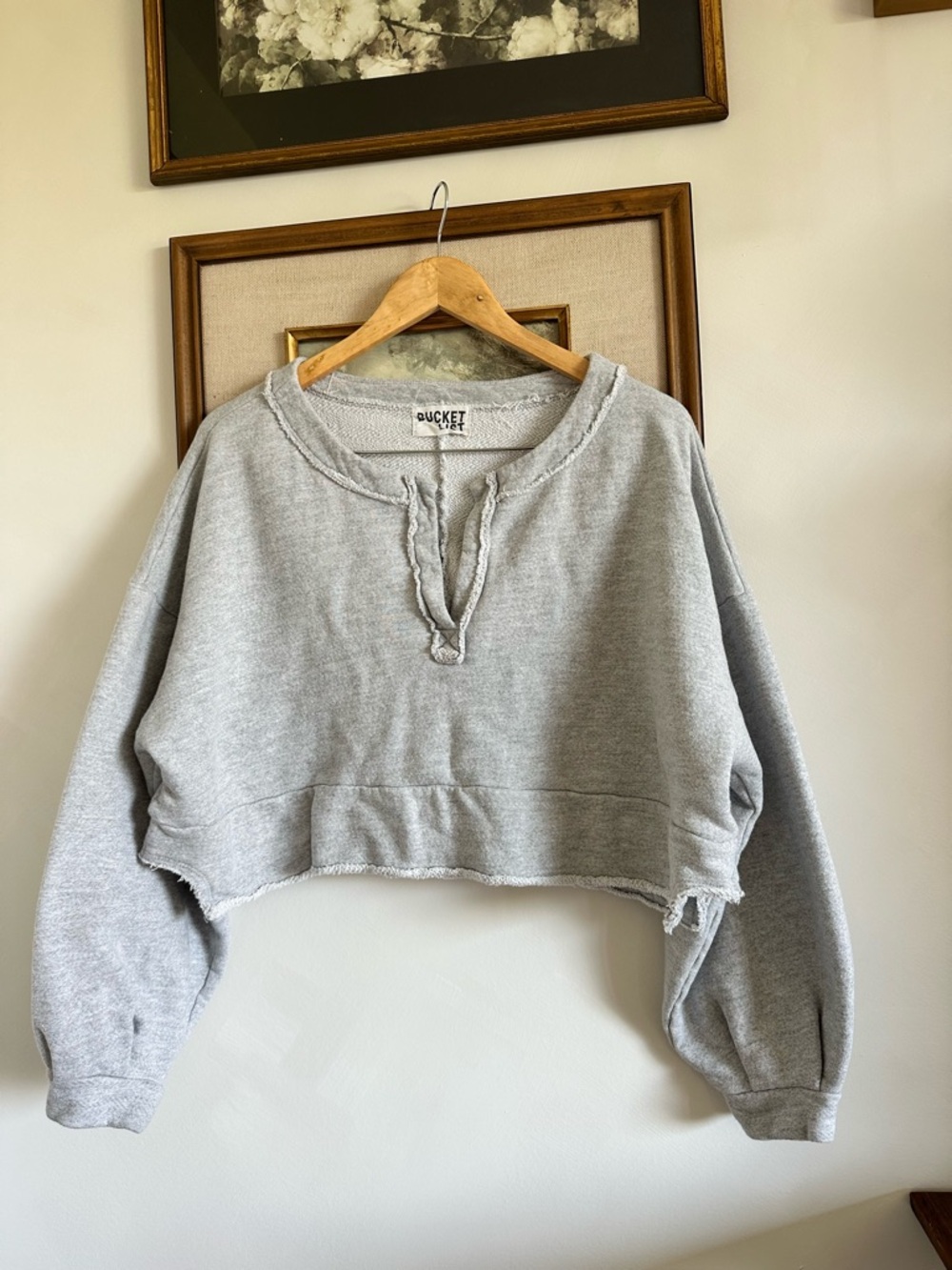 Bucketlist Oversized Cropped Heather Gray Pullover, Balloon Sleeve Sz M
